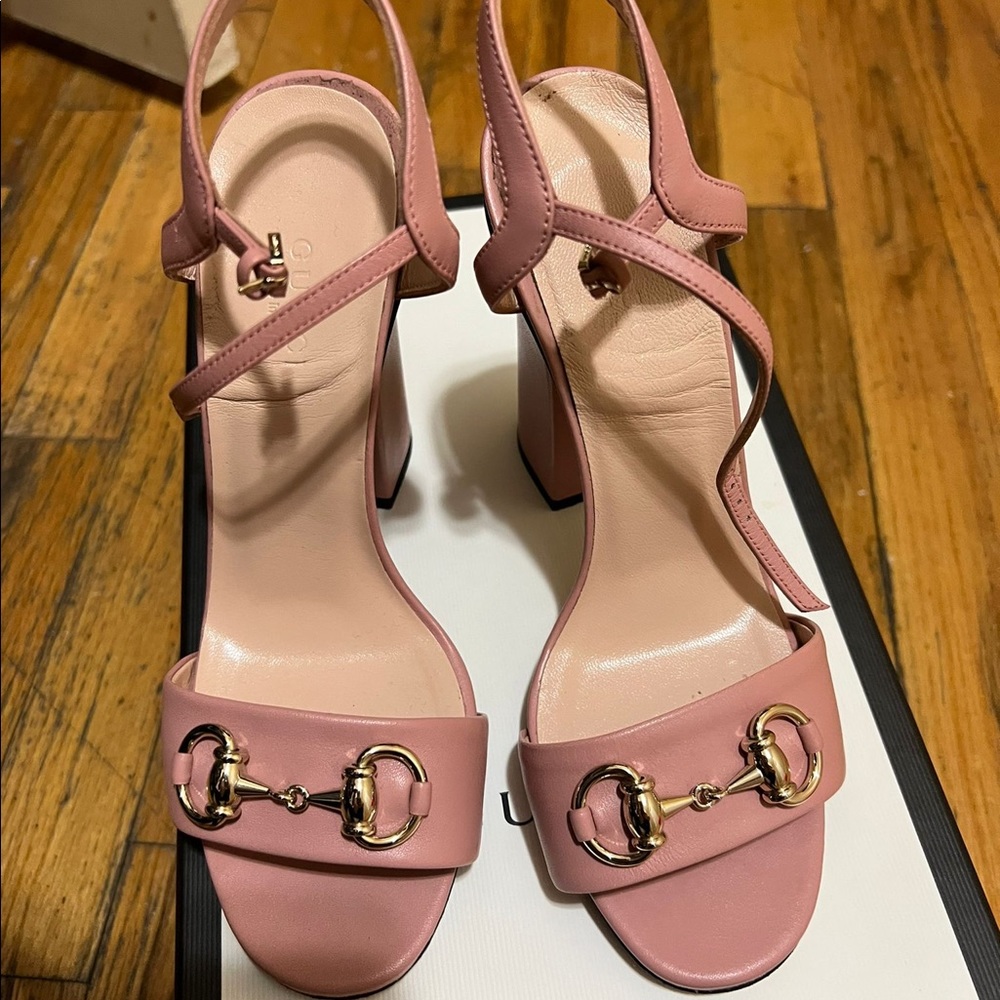 Gucci Pink Sandals True to Size Fits Size 6 US